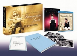 http://www.dvdinternacional.com.br/scripts/upproduto/max/1_bonequinha-luxo-caixa-br-02.jpg